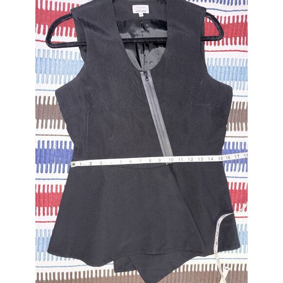RDM by Rue du Mail Chic Sexy Black Clubwear Leather Zip Front Vest size 40 - Picture 9 of 11